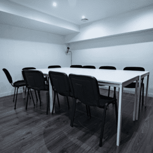 Salle de réunion 10 places 06h00 à 10h00